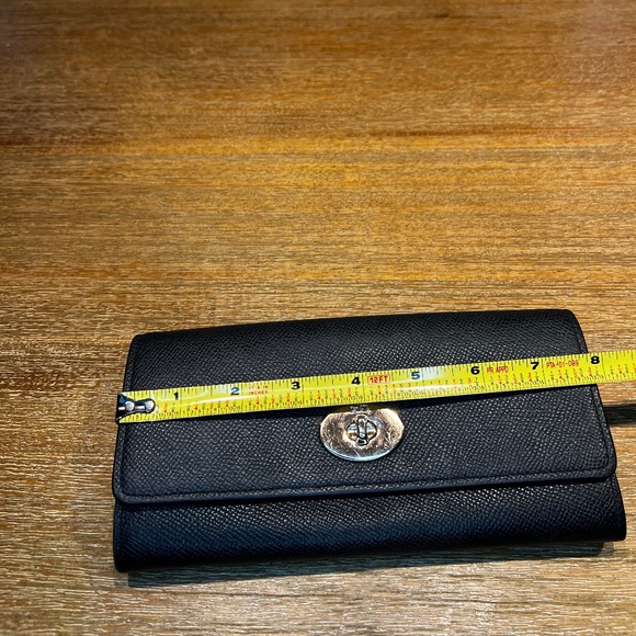 Coach Wallet - Black - great condition - Picture 7 of 7